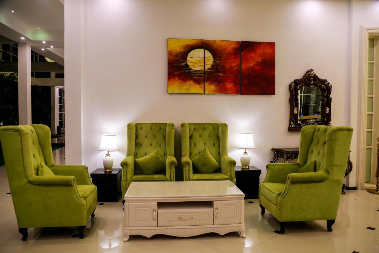 The Covanro Airport Hotel - Katunayake Gampaha Exterior foto